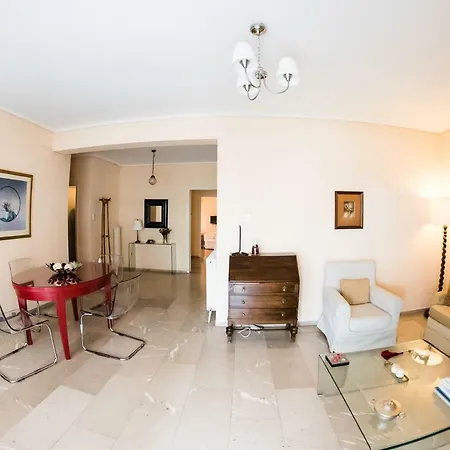 Appartamento Flisvos Seafront-marina